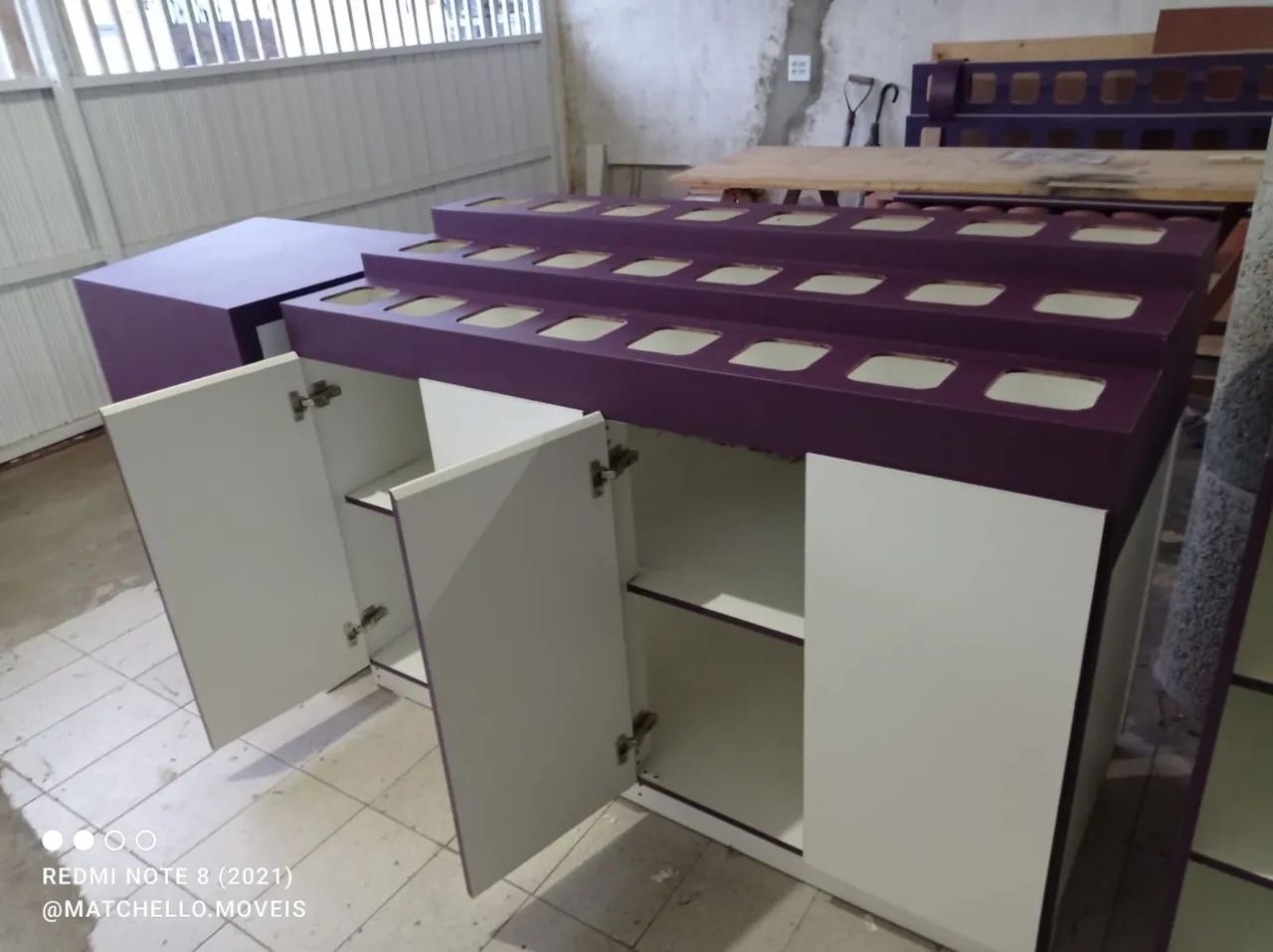 Móveis para lojas de açaí . Fabricamos por encomenda.