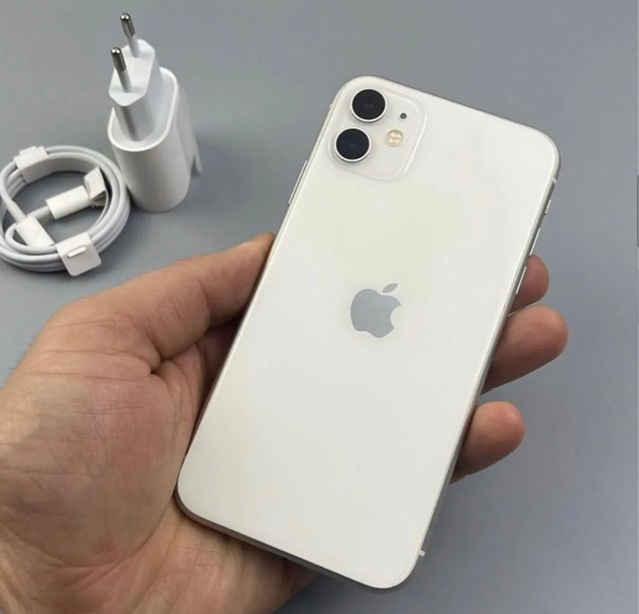 iPhone 11