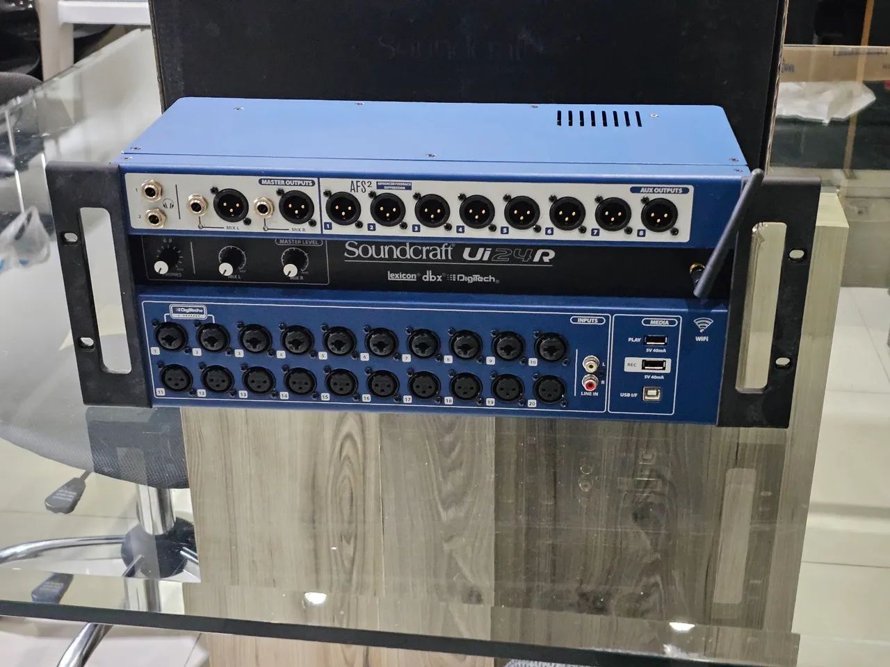 UI24R Soundcraft