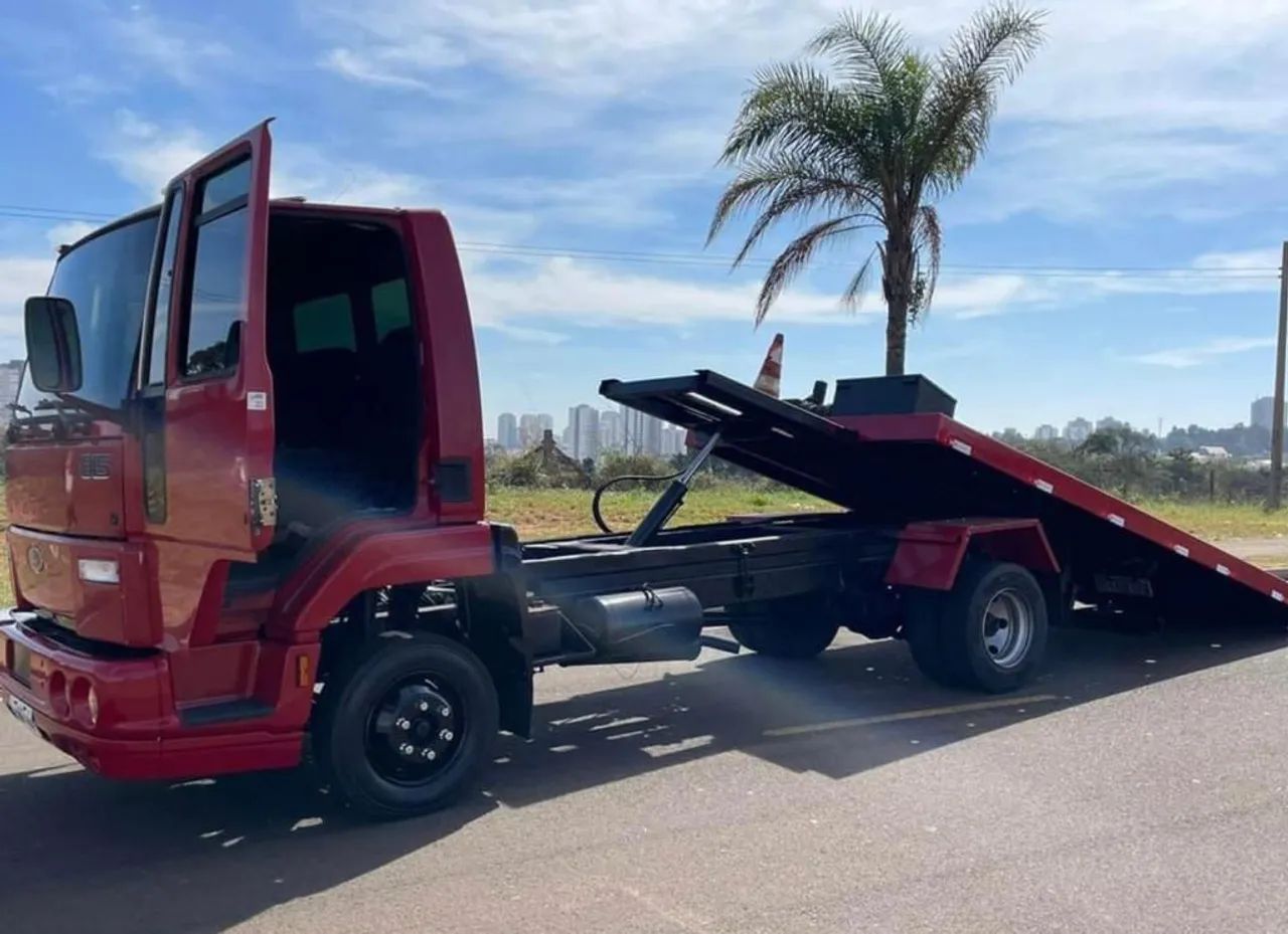 CARGO 815 GUINCHO 2008 