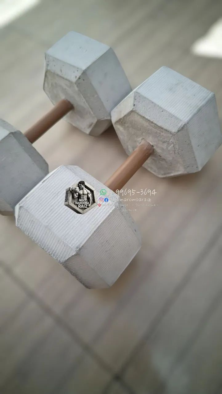 Halteres Par de 9kg - Concreto e PVC - Foto 4
