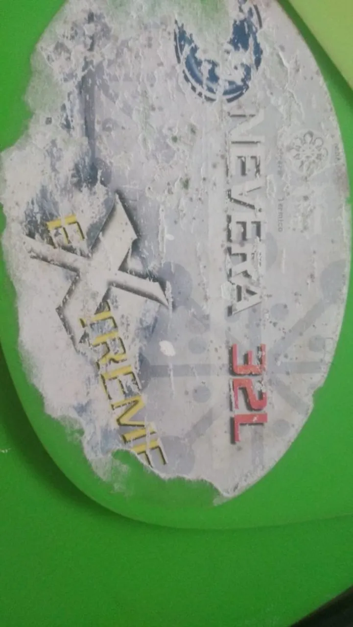 Caixa Térmica Neveka Extreme 32L