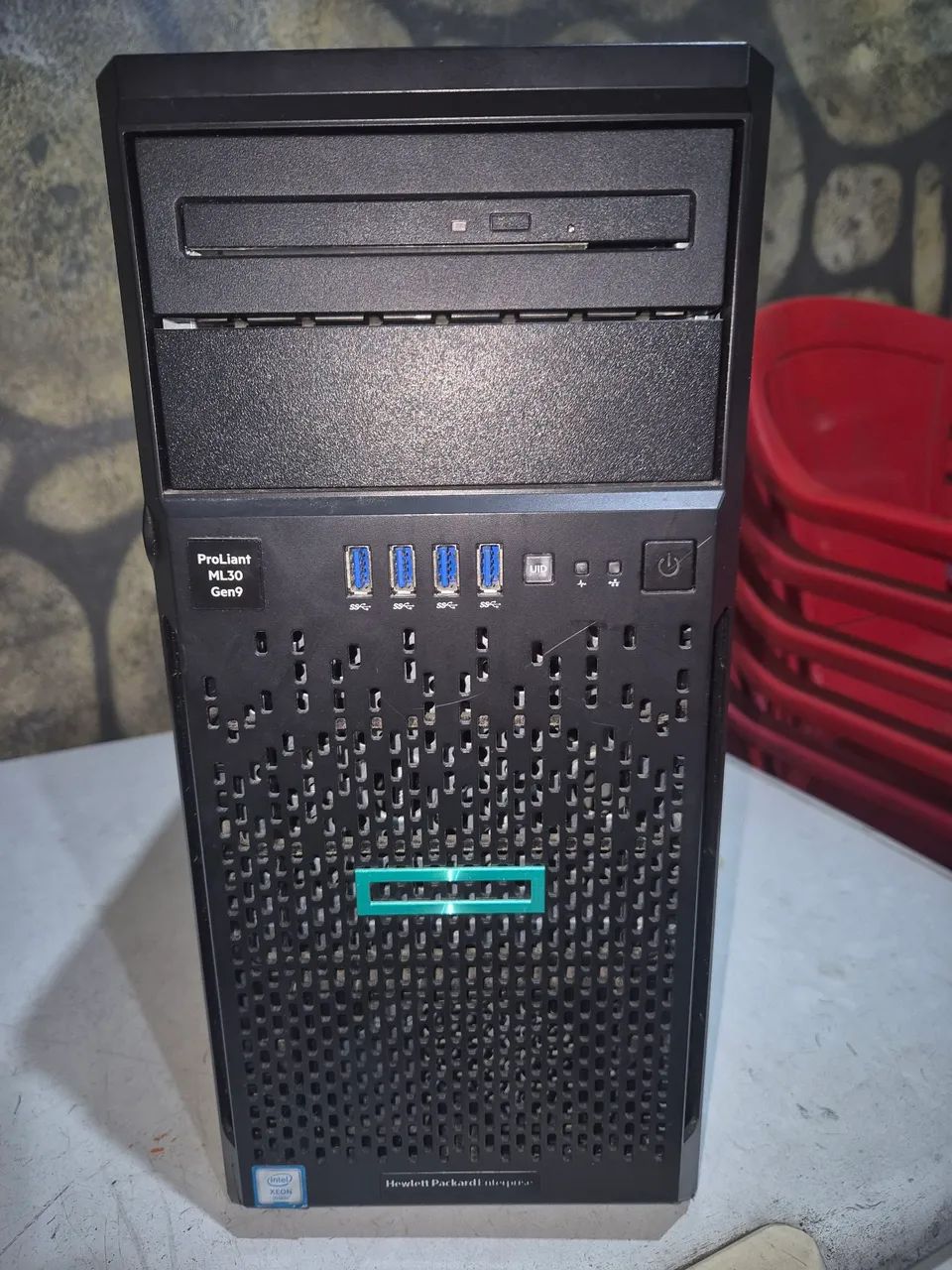 Servidor HP proliant ml30 gen9