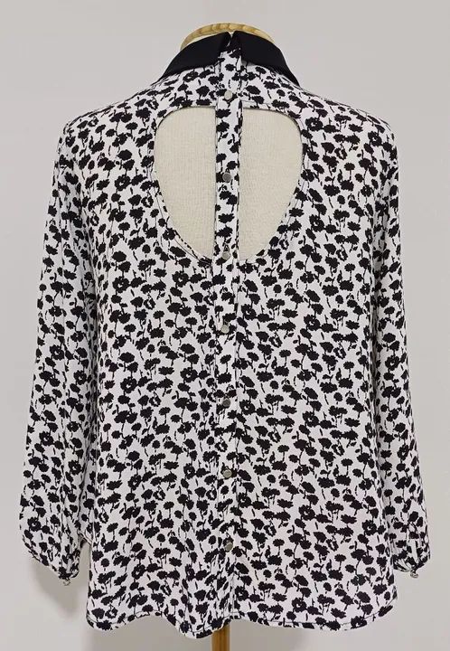 Blusa Gola Social FOREVER 21 Preto e Branco - Foto 3