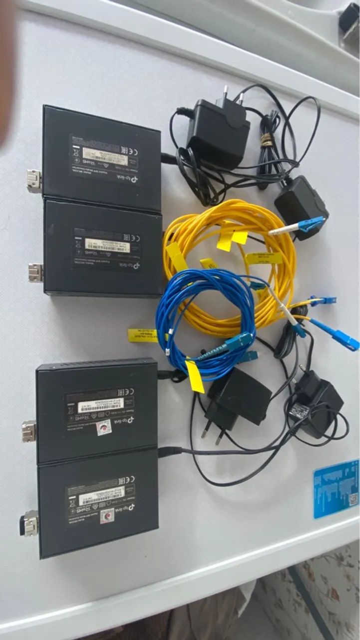 Conversores de Meios Gigabit Ethernet TP-Link MC220L