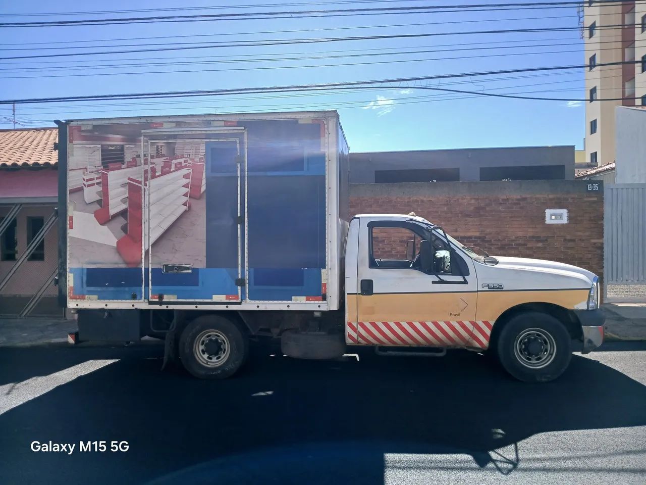 Fretes e pequenas mudanças (baú 3,25 X 2,10 X 2,10) WhatsApp * 