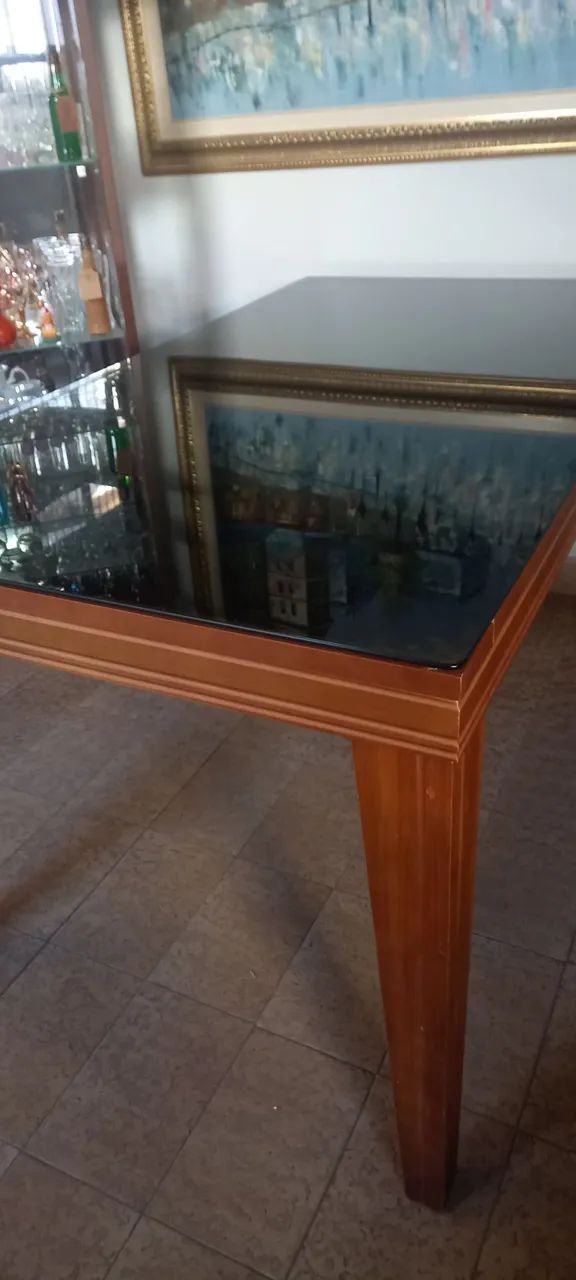 Mesa de Jantar com Tampo Preto e Detalhes Amadeirados - Foto 3