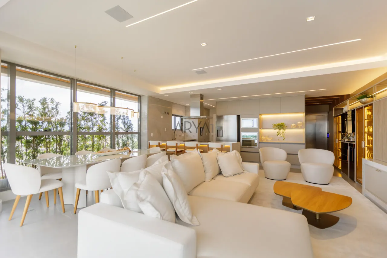 Apartamento à venda no Água Verde ARYA1