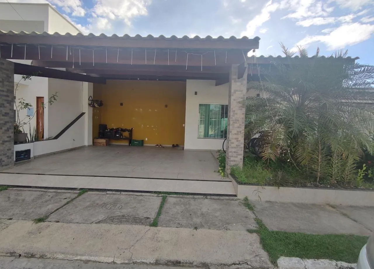 Casa no Cond Quartier - 3/4 sendo 1 suíte - Mobiliada