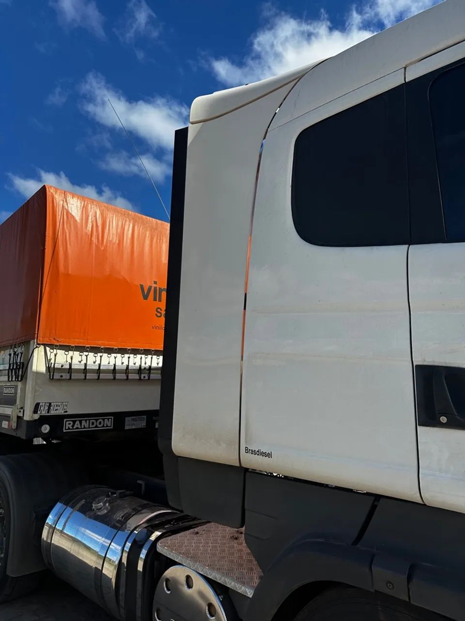 Jogo de defletor de ar Scania 124 original  - Foto 3