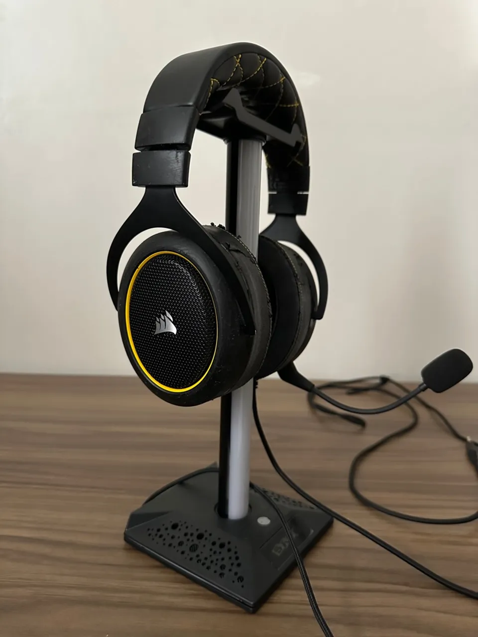 Headset Corsair HS60 Pro Surround