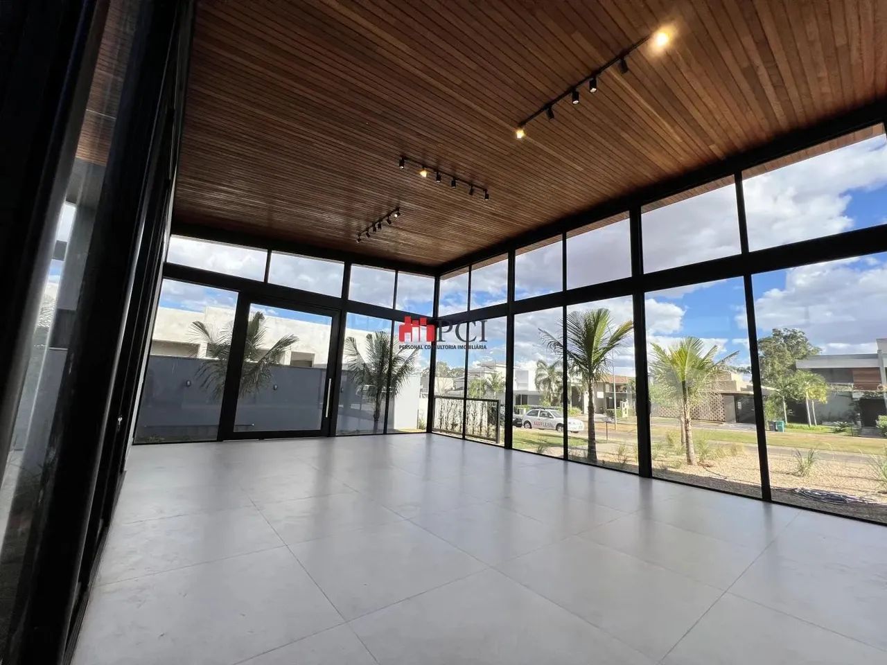 Casa de alto padrão no Portal do Sol Green com 4 suítes, piscina, ofurô e varanda gourmet - Foto 5