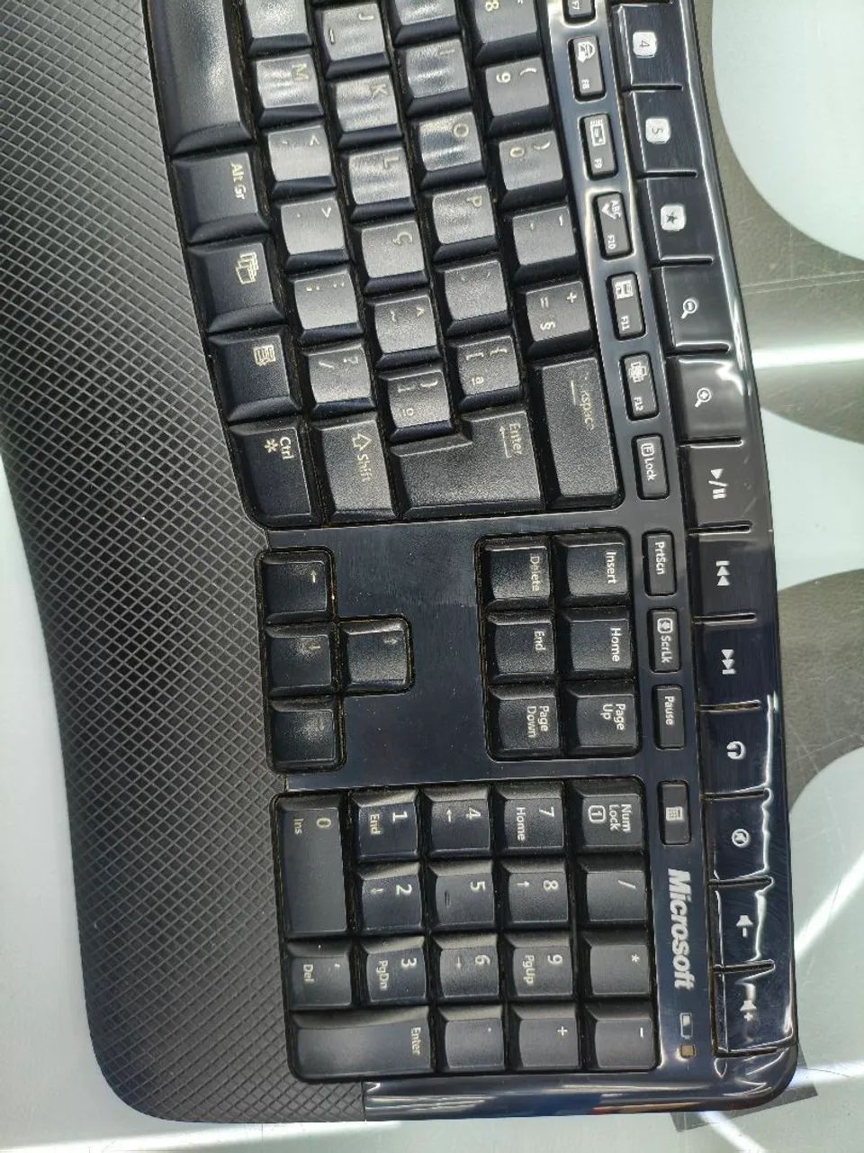 Teclado ergonômico sem fio Microsoft  - Foto 3