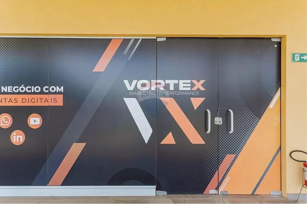 SALA COMERCIAL COM MEZANINO DE 58M2 NO ALPHA MALL NO ALPHAVILLE GRACIOSA - PINHAIS - Foto 3