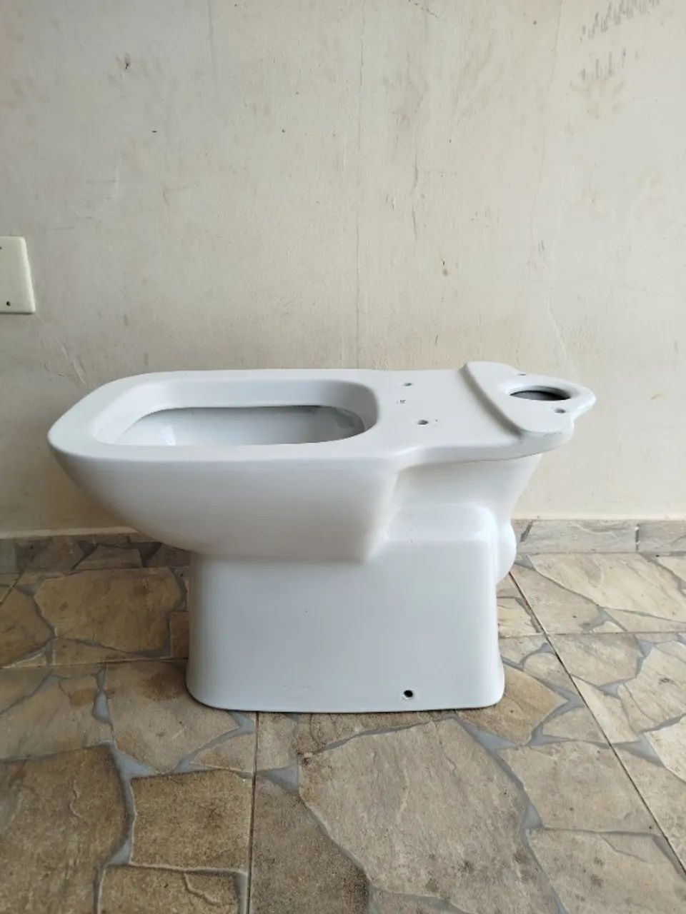 Vaso sanitário branco - Foto 2