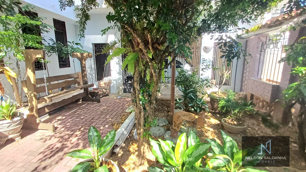 Casa, tipo pousada, 100% integrada com a natureza, 390m², em Tirol - Natal - RN