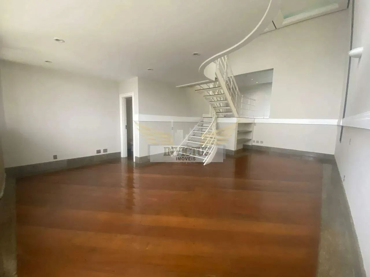 Apartamento com 4 Quartos no Edifício Antúrios para Alugar, 298m² - Centro de Santo André/ - Foto 2