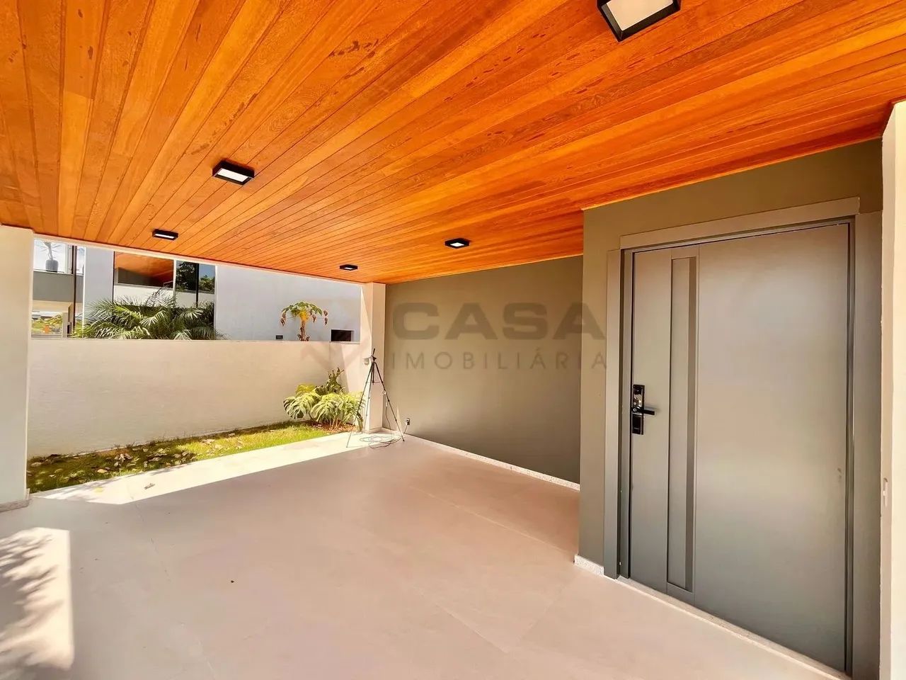 Oportunidade no Alphaville Jacuhy-Incrível casa alto padrão c/ 4Q sendo 3 suítes - Foto 2
