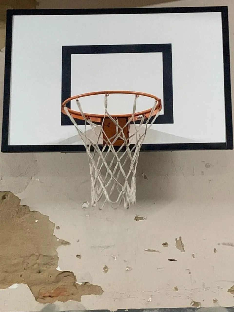 Tabela de basquete 120x80cm, Aro com molas e Suporte para fixação - Foto 5