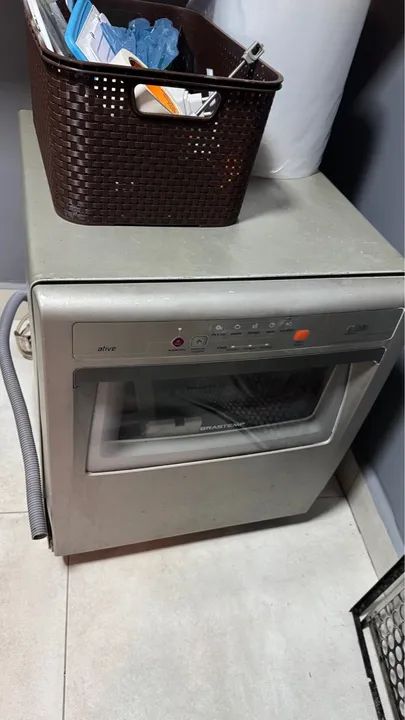 Lava louças BRASTEMP 127v
