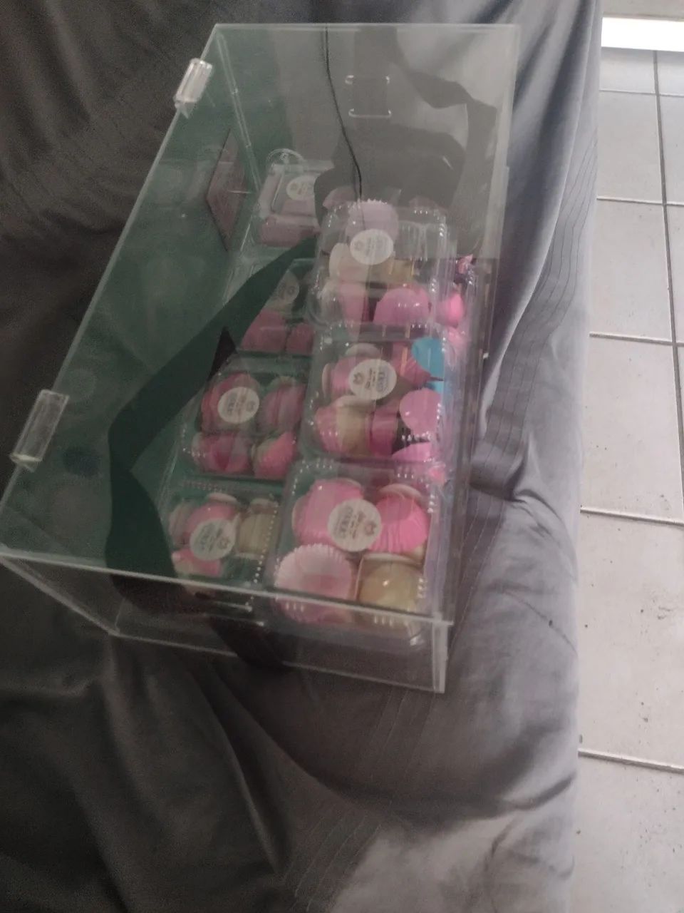 Caixa de acrílico para doces - Foto 5