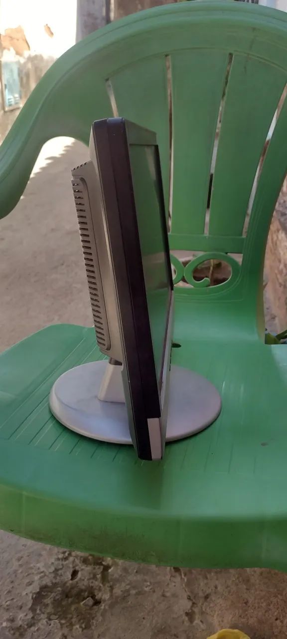 Monitor AOC 64396504038529124