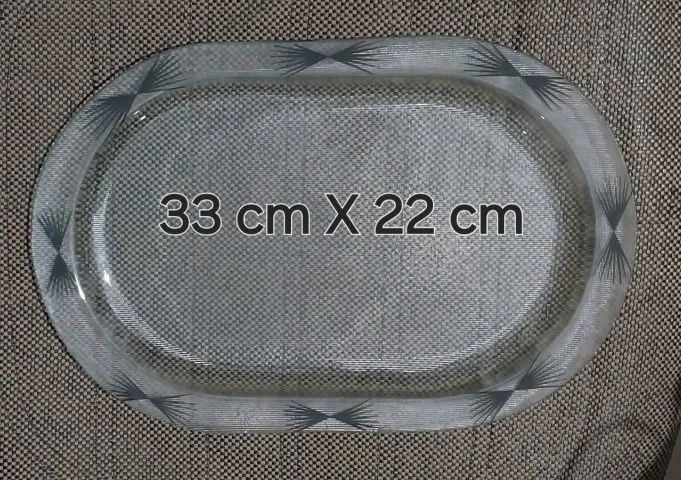 Travessa em Vidro Transparente - Estilo Oriental com estampa grafada, pontilhada