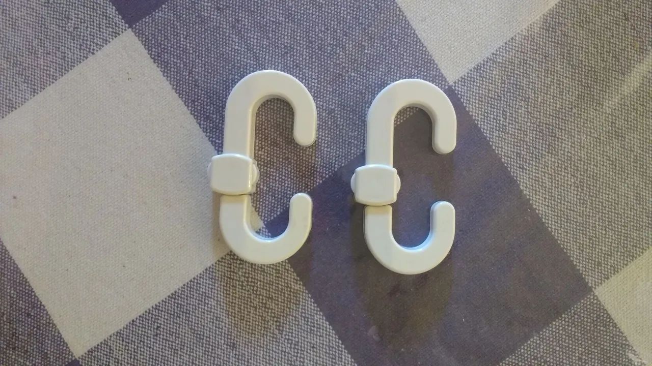 Trava de Segurança para Gavetas e Armários - Kit com 2 - Foto 3