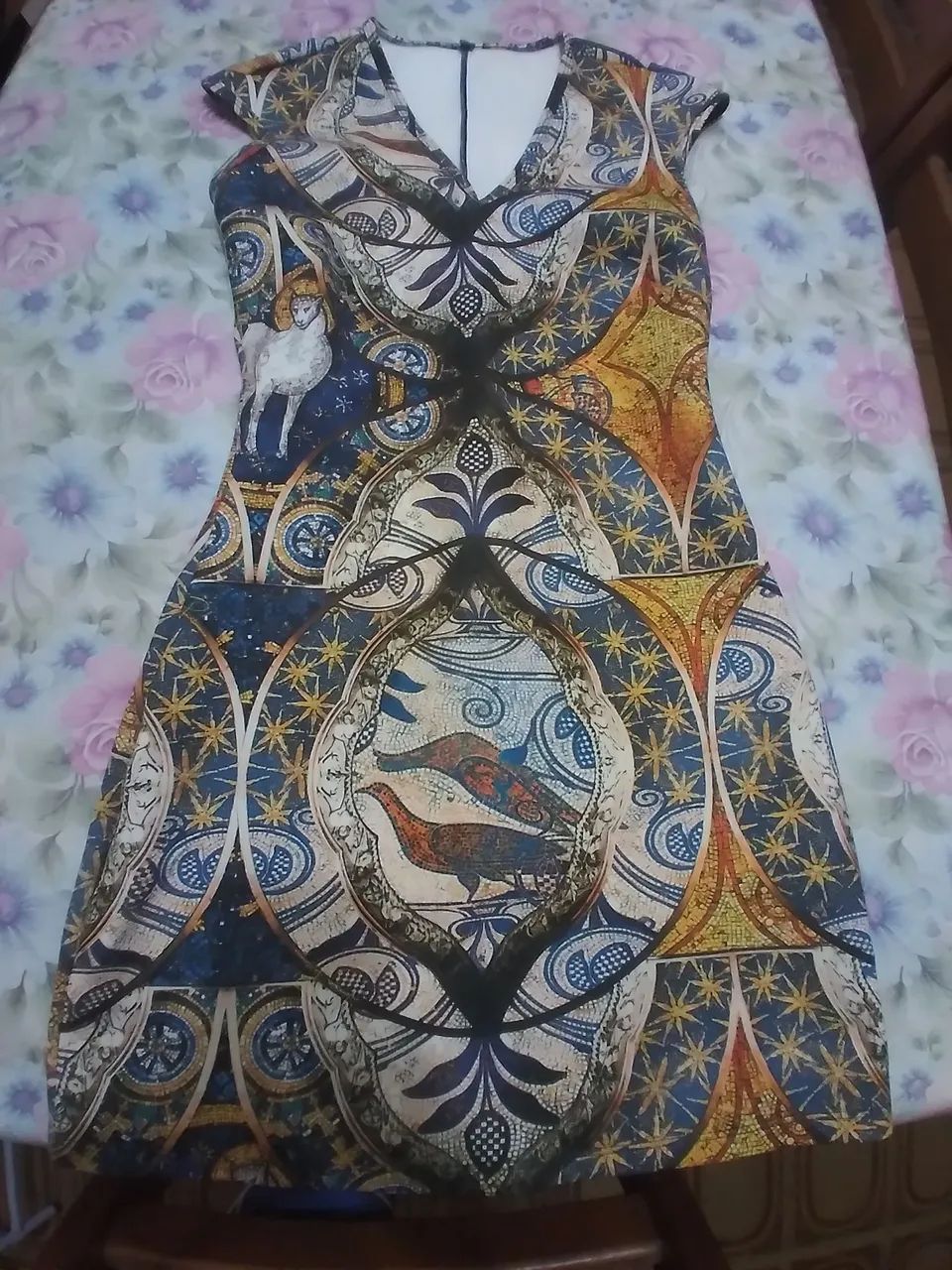 Vestido estampado tamanho P.Lança Perfume 
