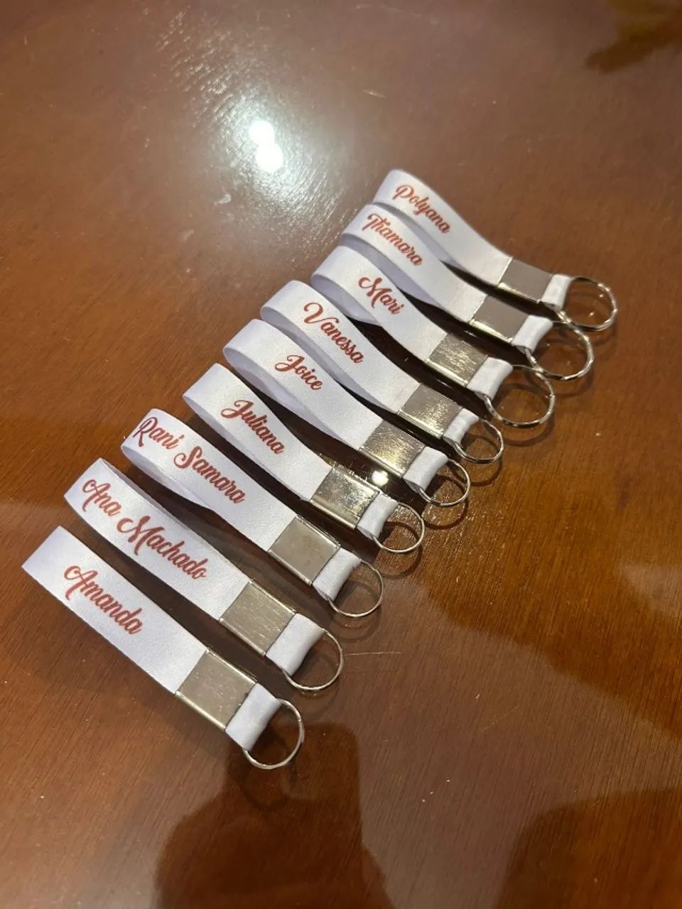 Lembrancinhas Personalizadas para Madrinhas e Aniversários: Chaveiro Personalizado - Foto 4