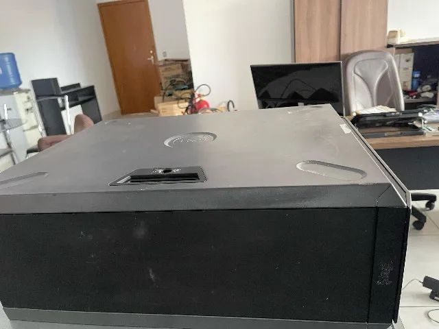 Servidor DELL T320 XEON E5 96 Gb de RAM 2 TB SAS - Foto 5