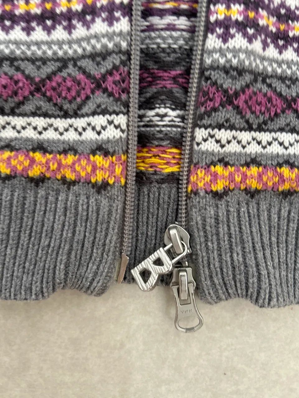 Roupa de frio Jaqueta estampada com ziper - Foto 4