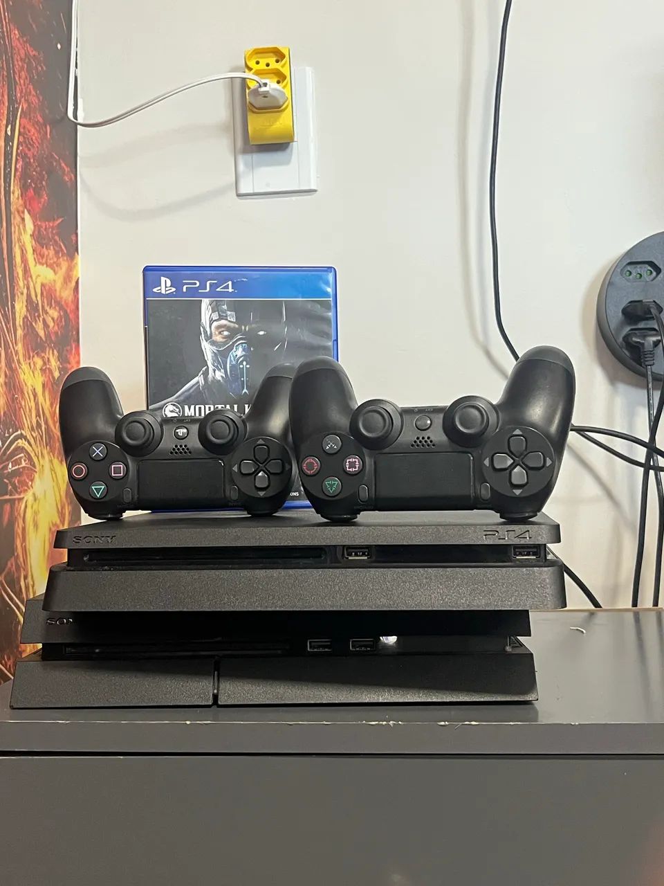 Ps4 Slim 1TB com 2 controles  - Foto 4