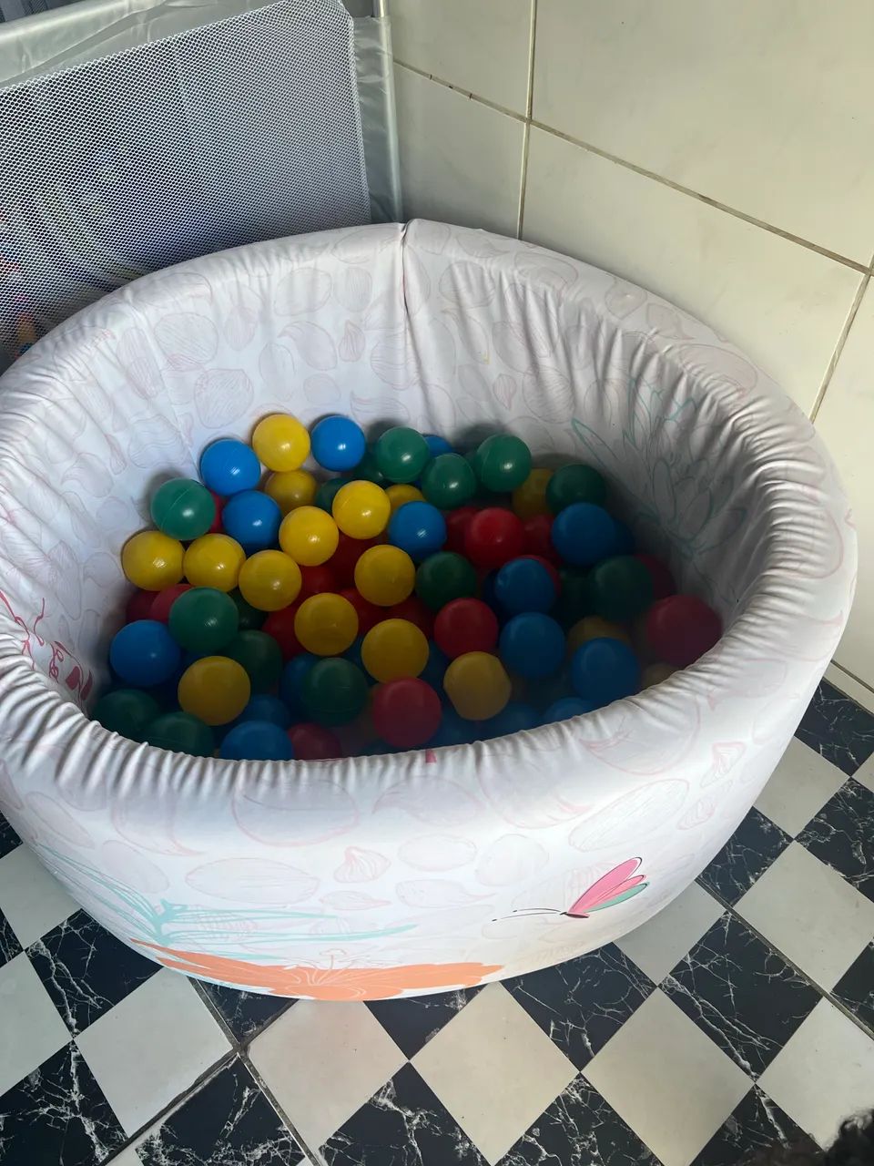 Piscina de bolinhas - MENINA 