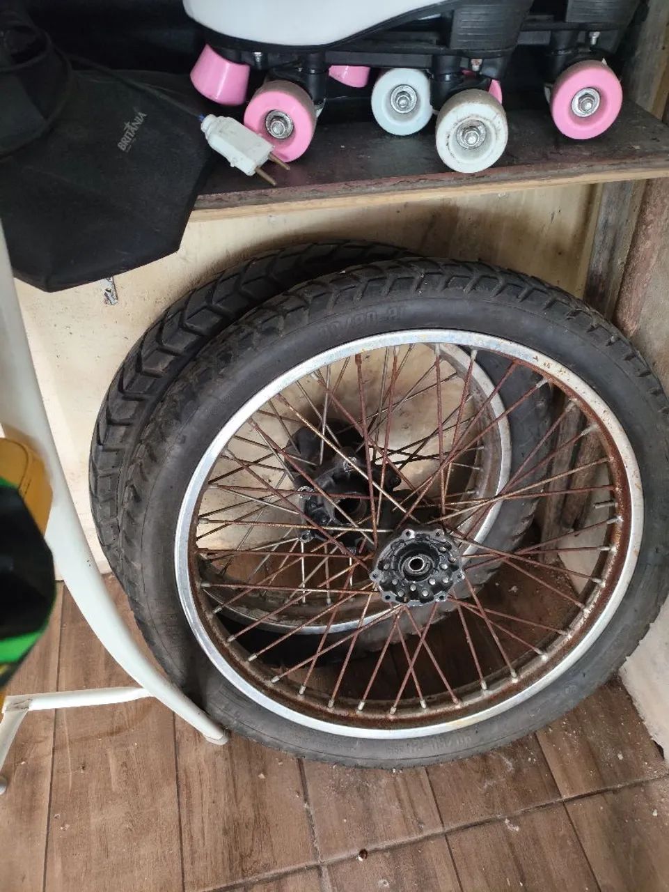 Par de pneus moto Lander
