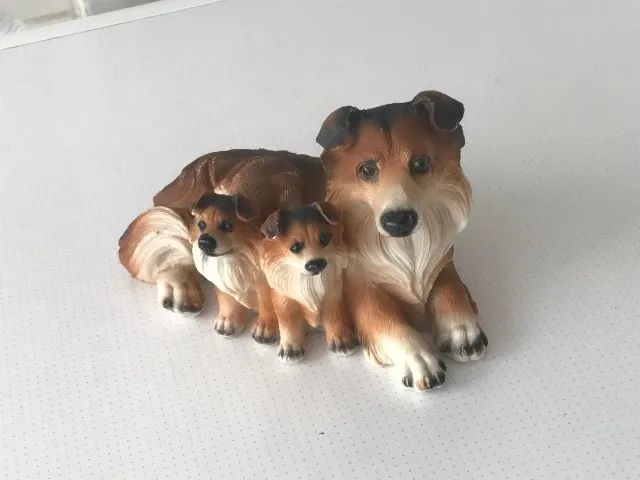 Estatueta Em Resina Cachorro Collie (família) - Foto 6