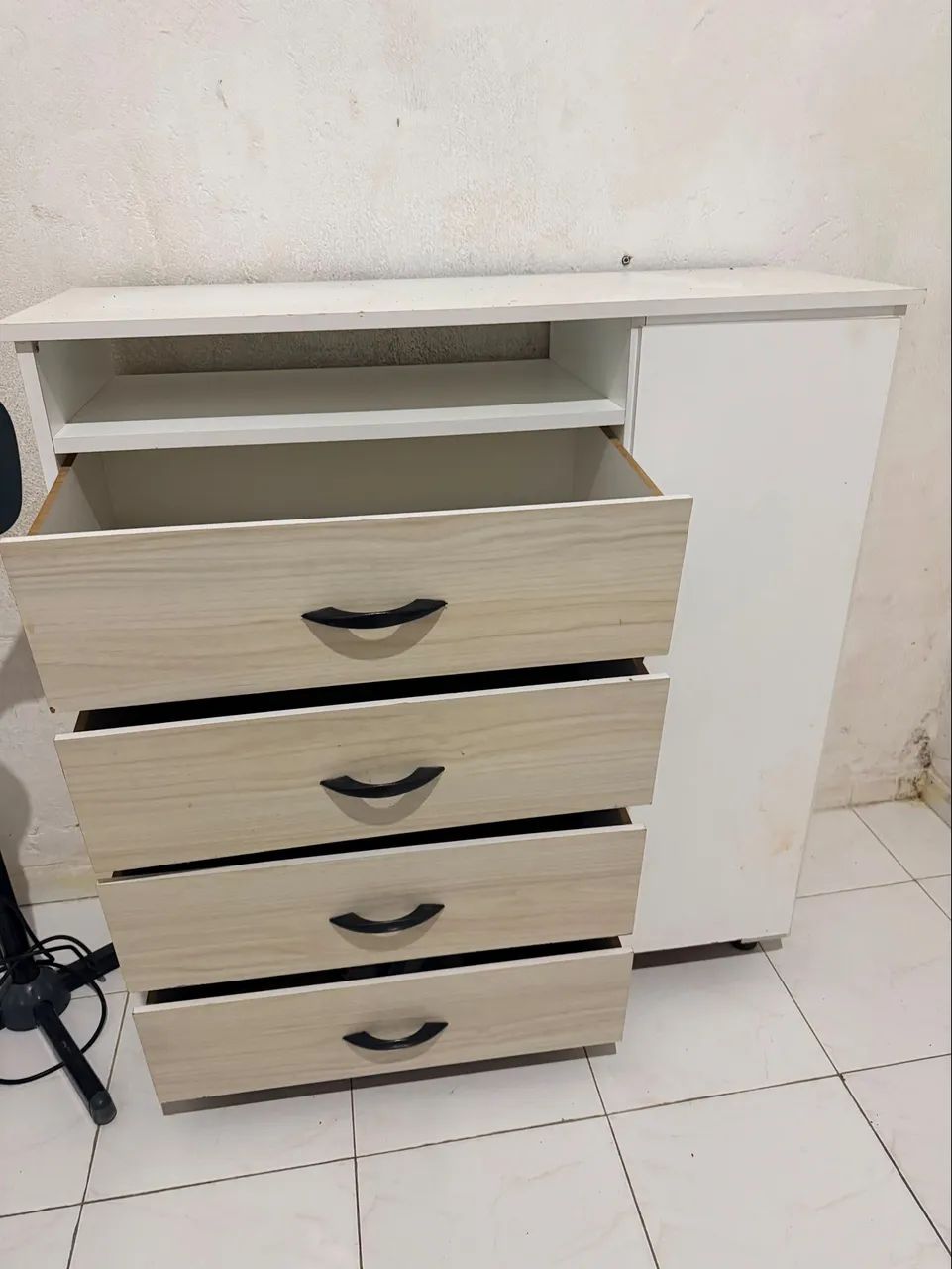 Cômoda nova 