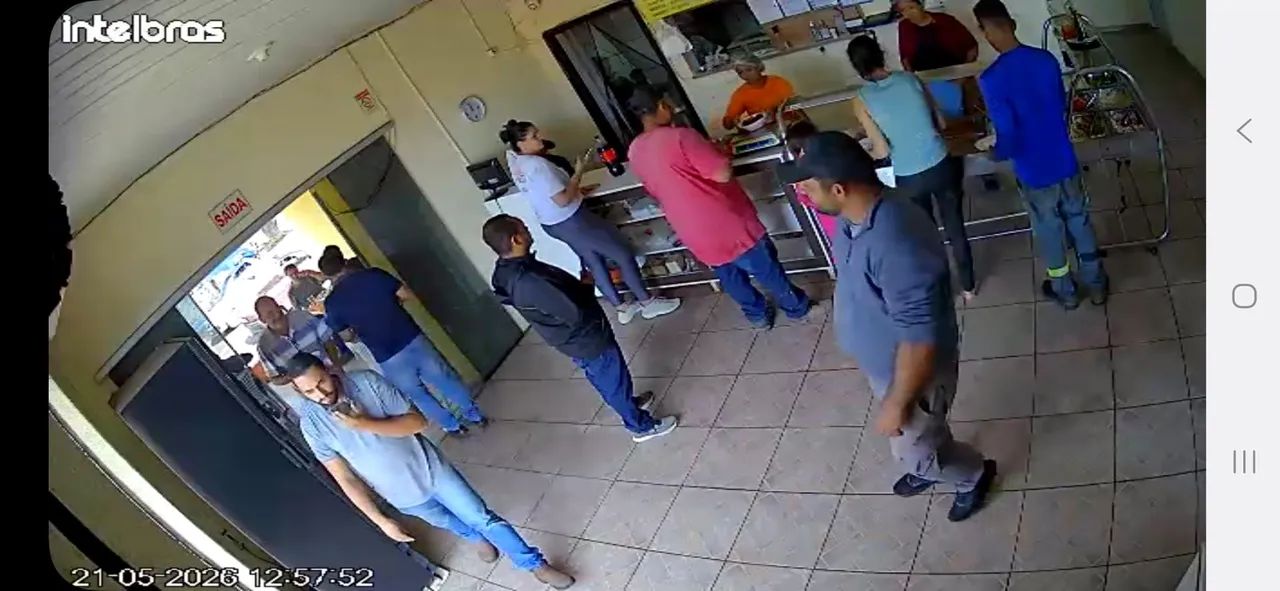 Vendo Restaurante com mais de 6 anos proximo a orla morena... - Foto 2
