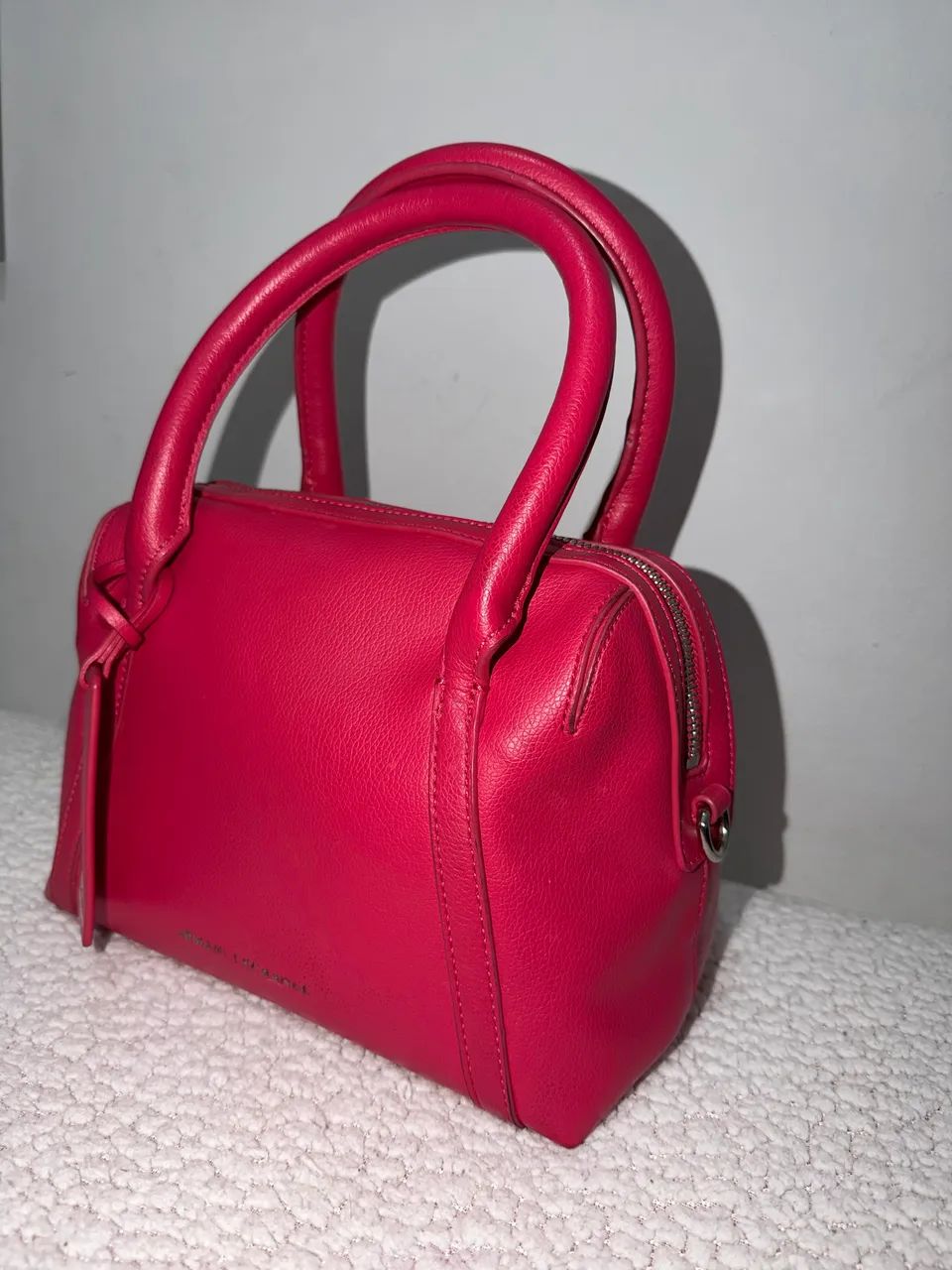 Bolsa Armani Exchange Mini Duffle Bag Pink - Foto 4