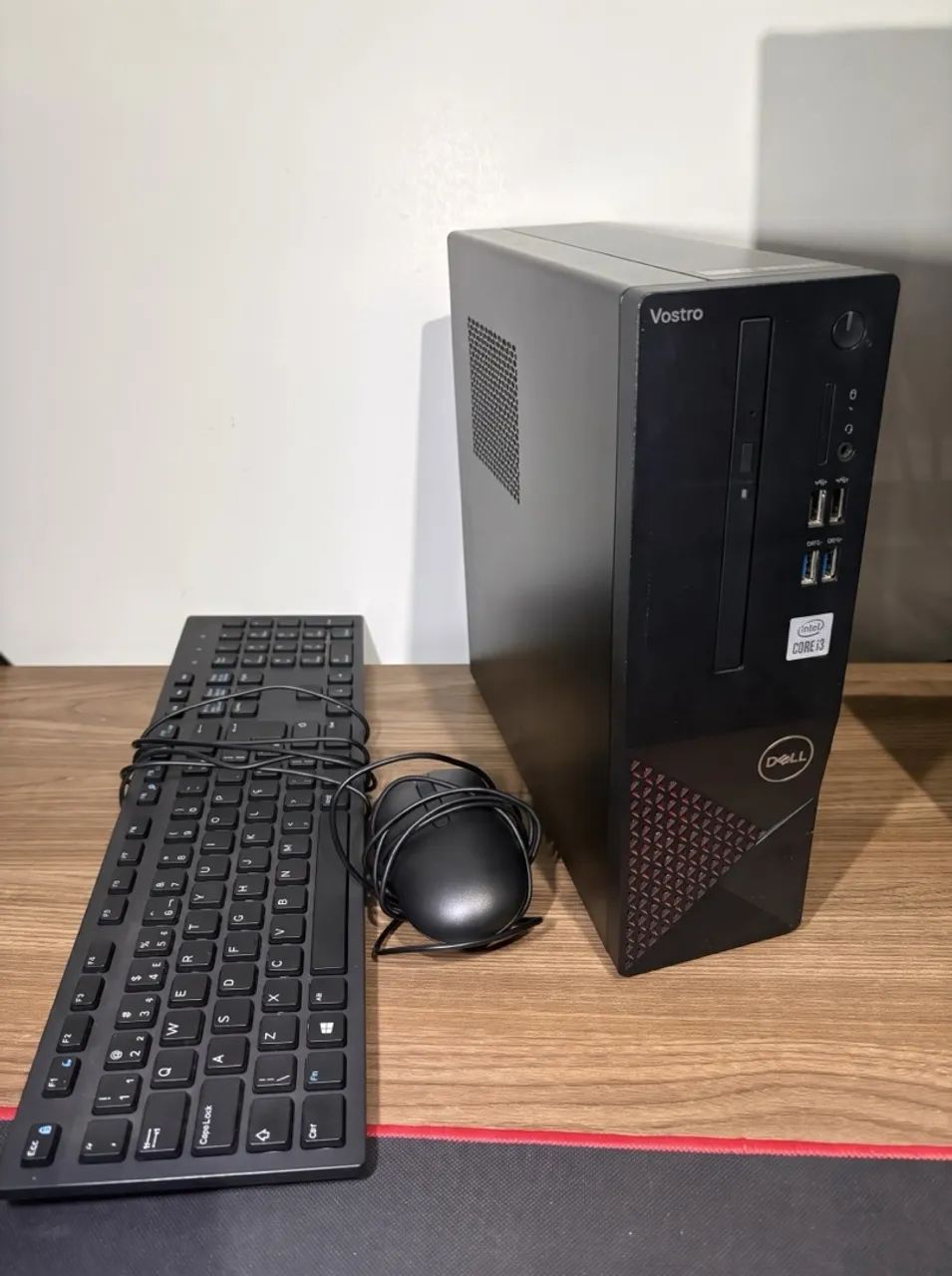 Computador Desktop Dell - Intel Core i3 10100 - 8Gb - SSD 256GB + Teclado e Mouse Dell