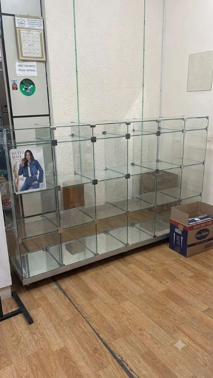 Vitrine Modulada com Rodinhas - Foto 2