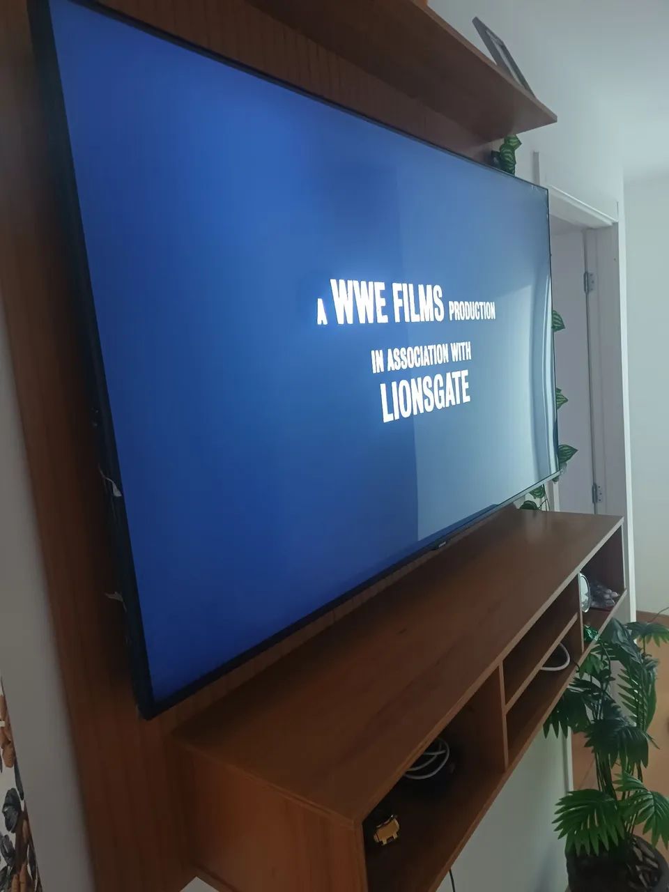 Vendo tv sansung 55 polegadas nova inda com plástico R$1800.00 - Foto 2