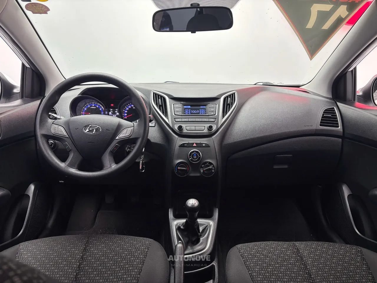 Hyundai HB20 Comfort Plus 1.0 Flex 12V Mec., foto 13 de 15