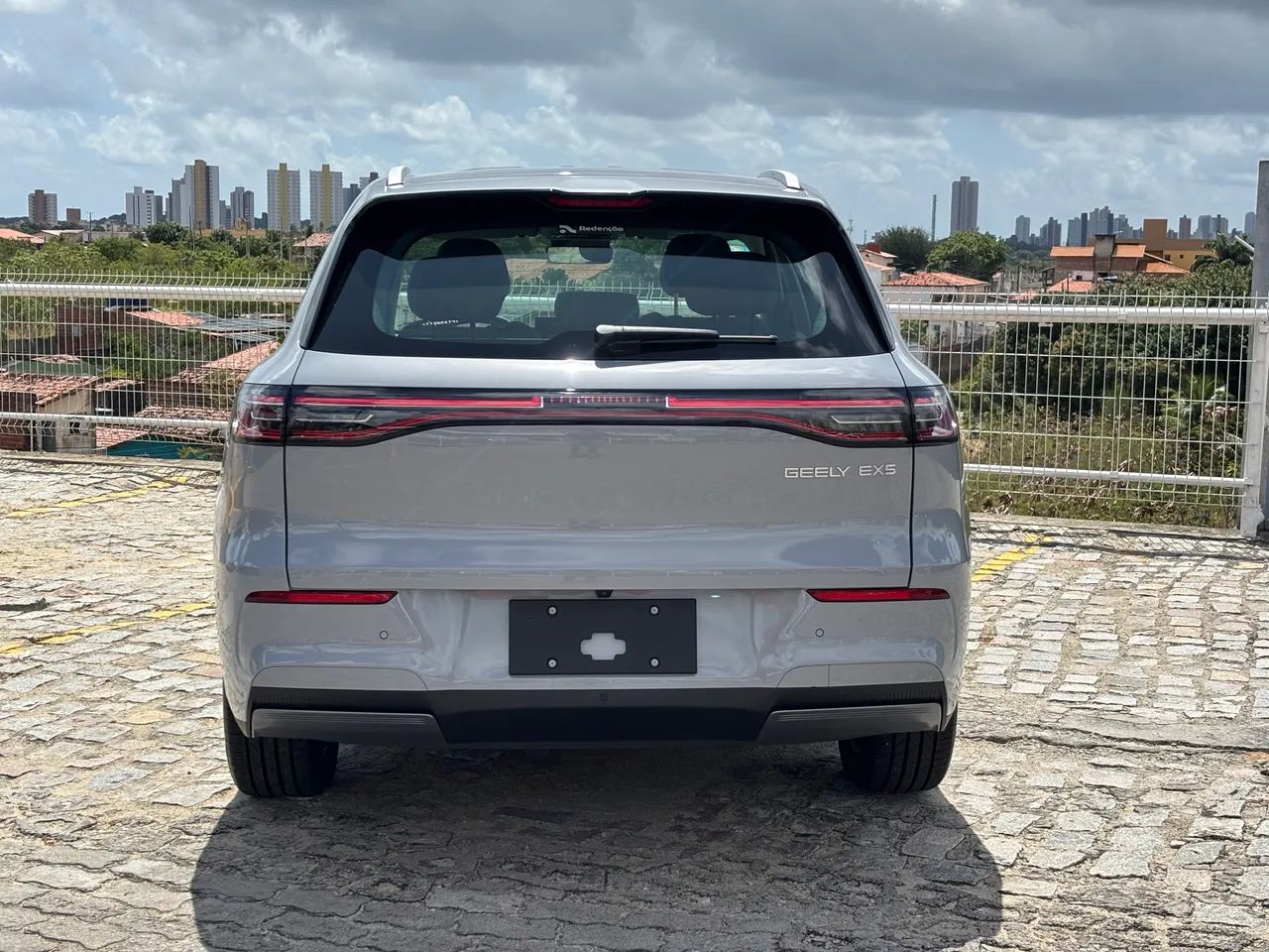 Geely EX5 MAX (elétrico) 2026 - Foto 2