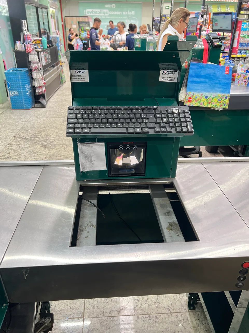 CAIXA RÁPIDO supermercado 