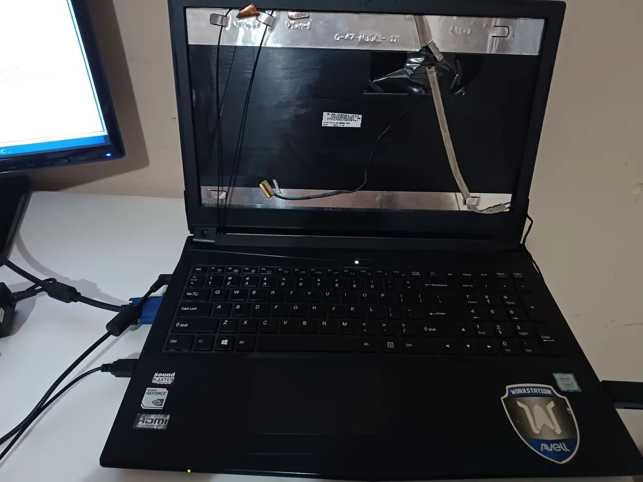 Notebook Avell core i7 7° Geração quebra galho  - Foto 2