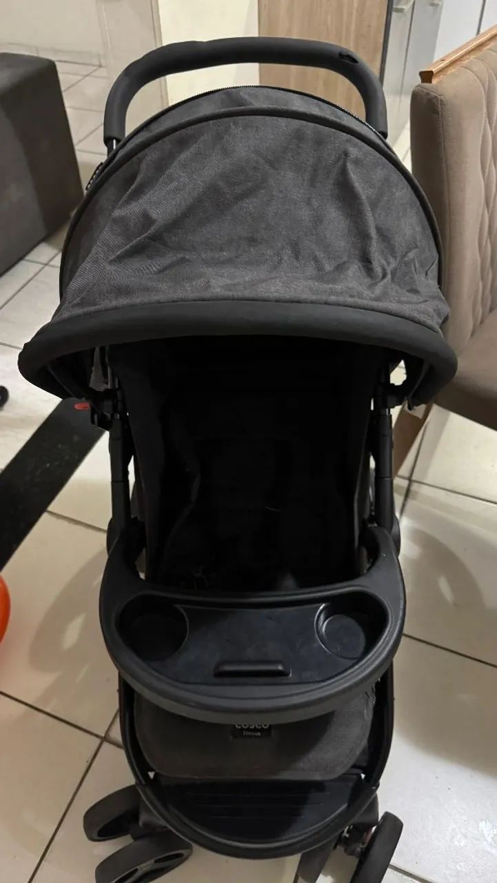 Carrinho de bebê Cosco - Bom estado 