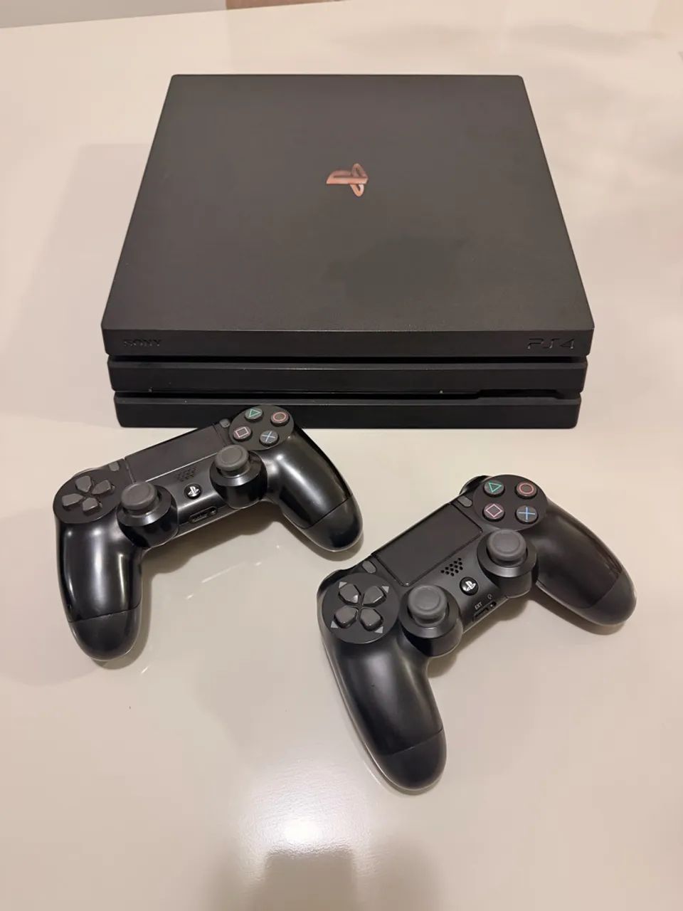PS4 Pro 1 TB - Foto 5