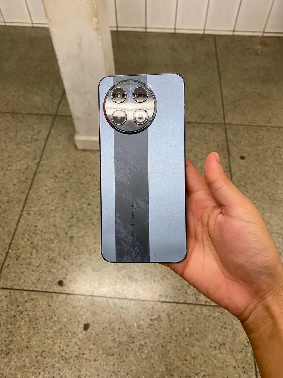 Vendo celular para saída rápida 
