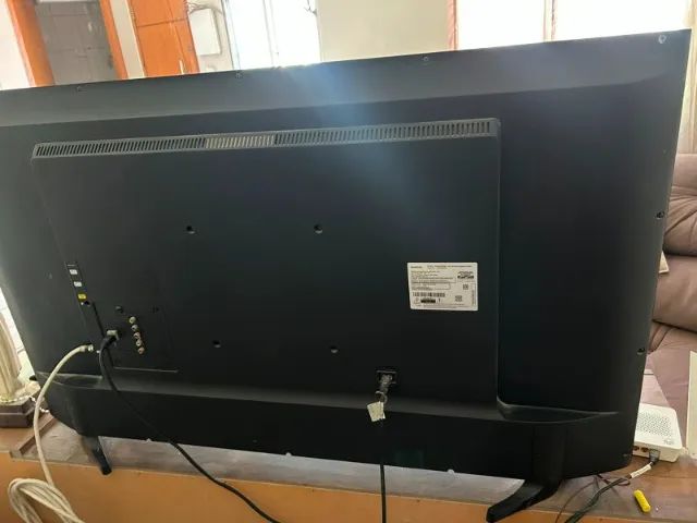 Tv com defeito para peças ou conserto  - Foto 3